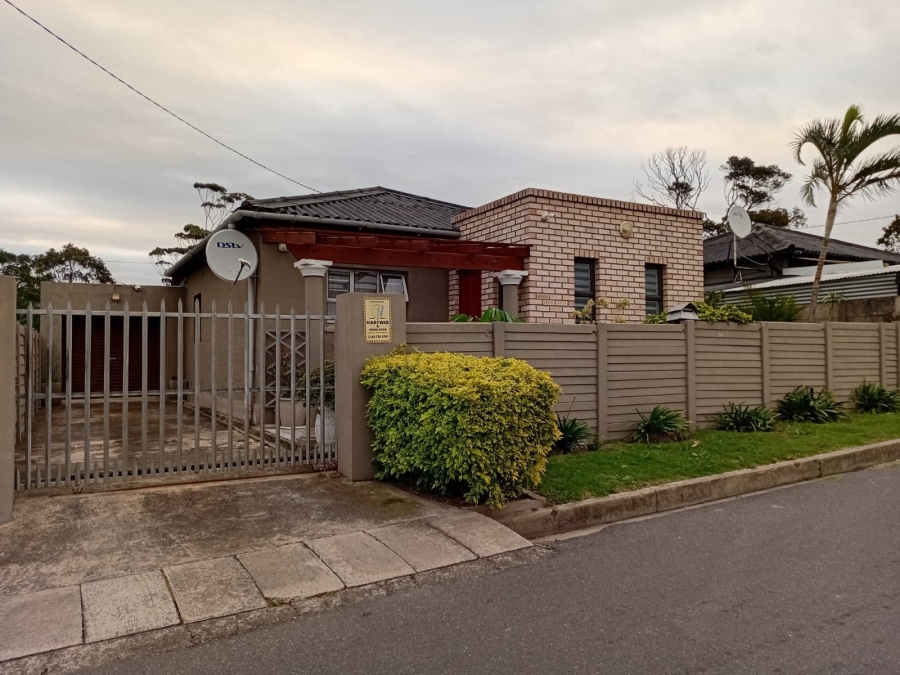 To Let 3 Bedroom Property for Rent in Panmure Eastern Cape